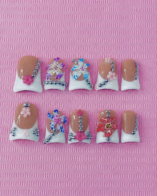 Petal Pressure 🌺| Short Duck Press-On Nails