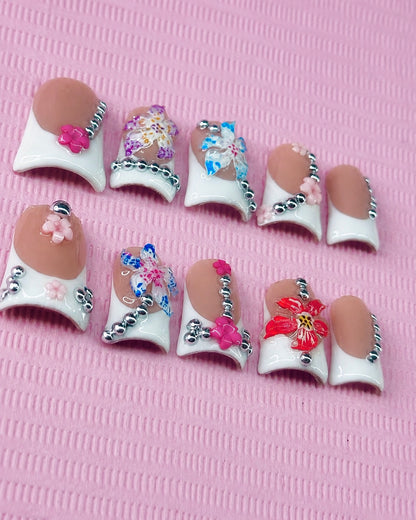 Petal Pressure 🌺| Short Duck Press-On Nails